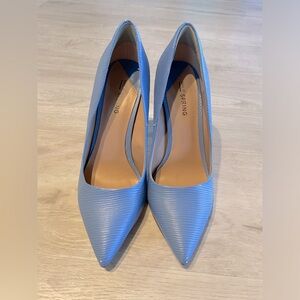 Call it Spring Periwinkle Heels
